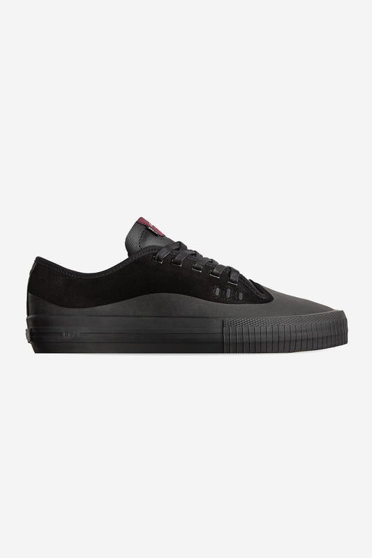 Globe - Gillette - Black/Black Suede - Skate Shoes
