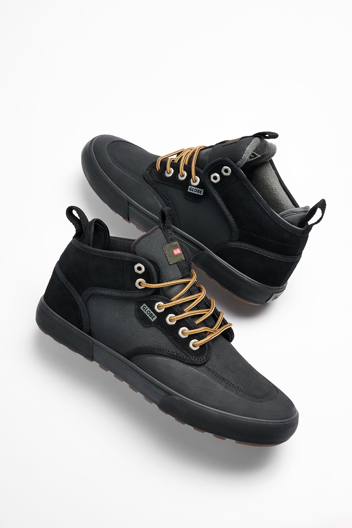 Motley Mid - Black/Gunmetal/Trek - Shoes