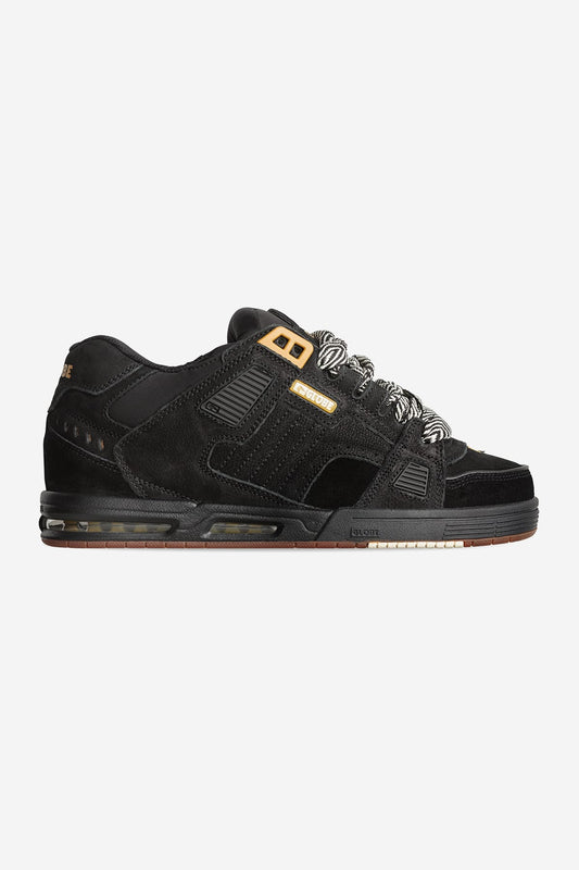 sabre black prm skate shoes