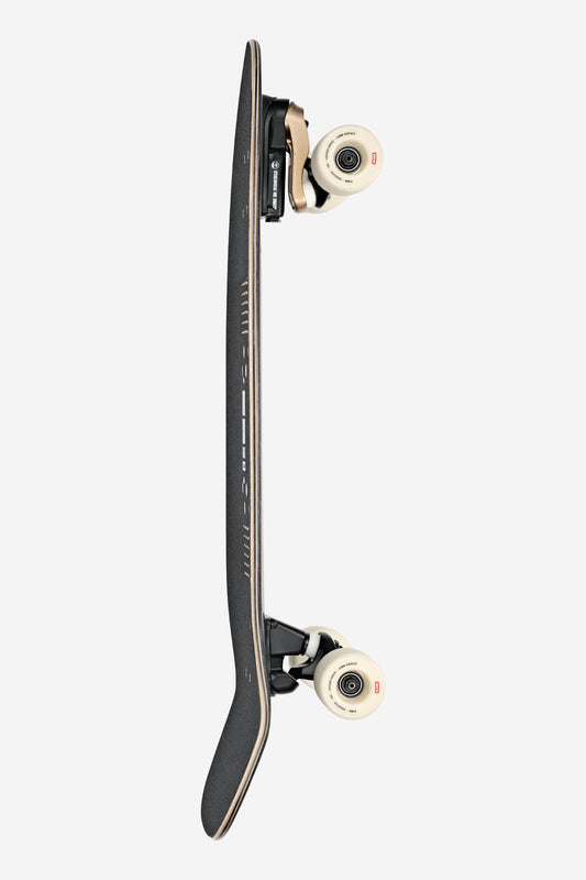 Globe - Walrus - Black/Peaking