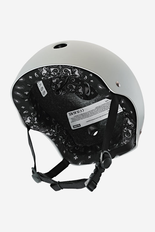 Globe - Casco certificato Goodstock - Metallo opaco/Bandana