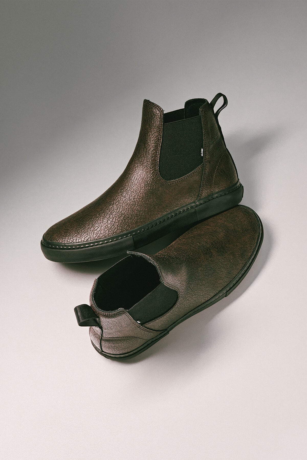 Dover II - Distressed Leather - Shoes