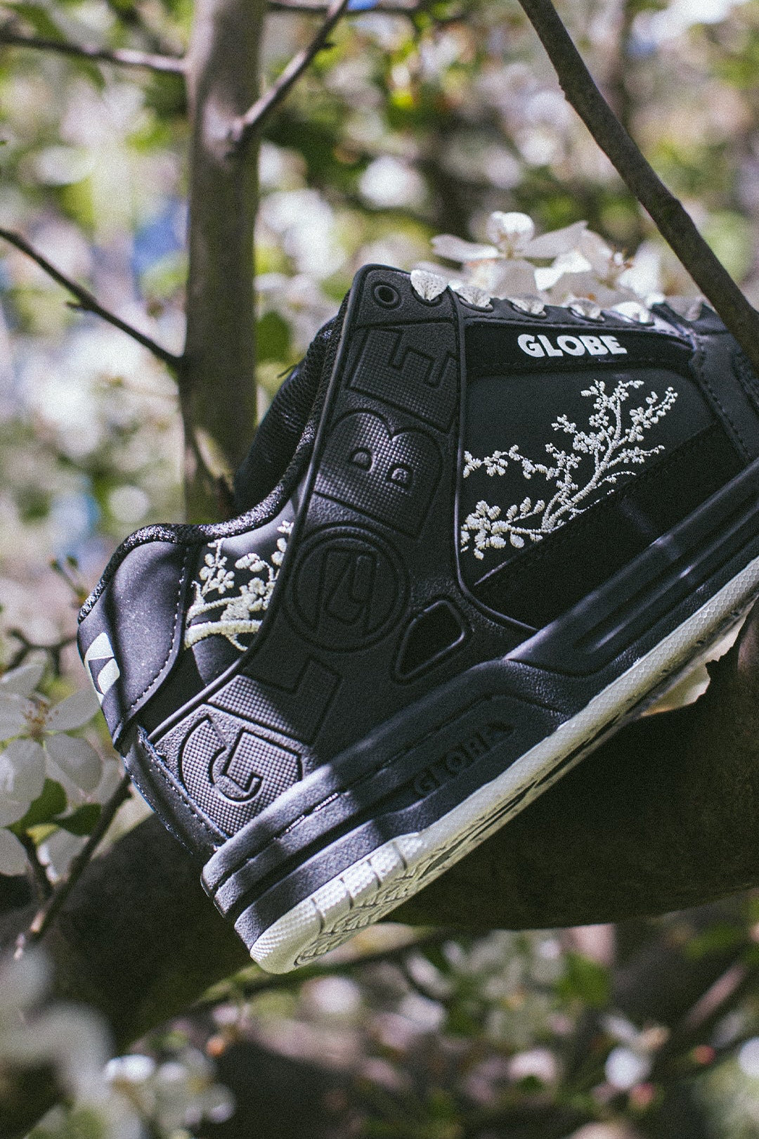 Tilt - Black/Cherry Blossom - Shoes