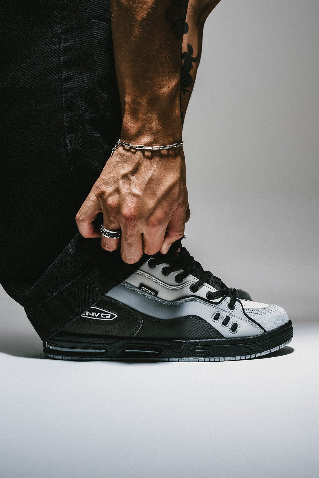 CT-4 - Grey/Black - Shoes