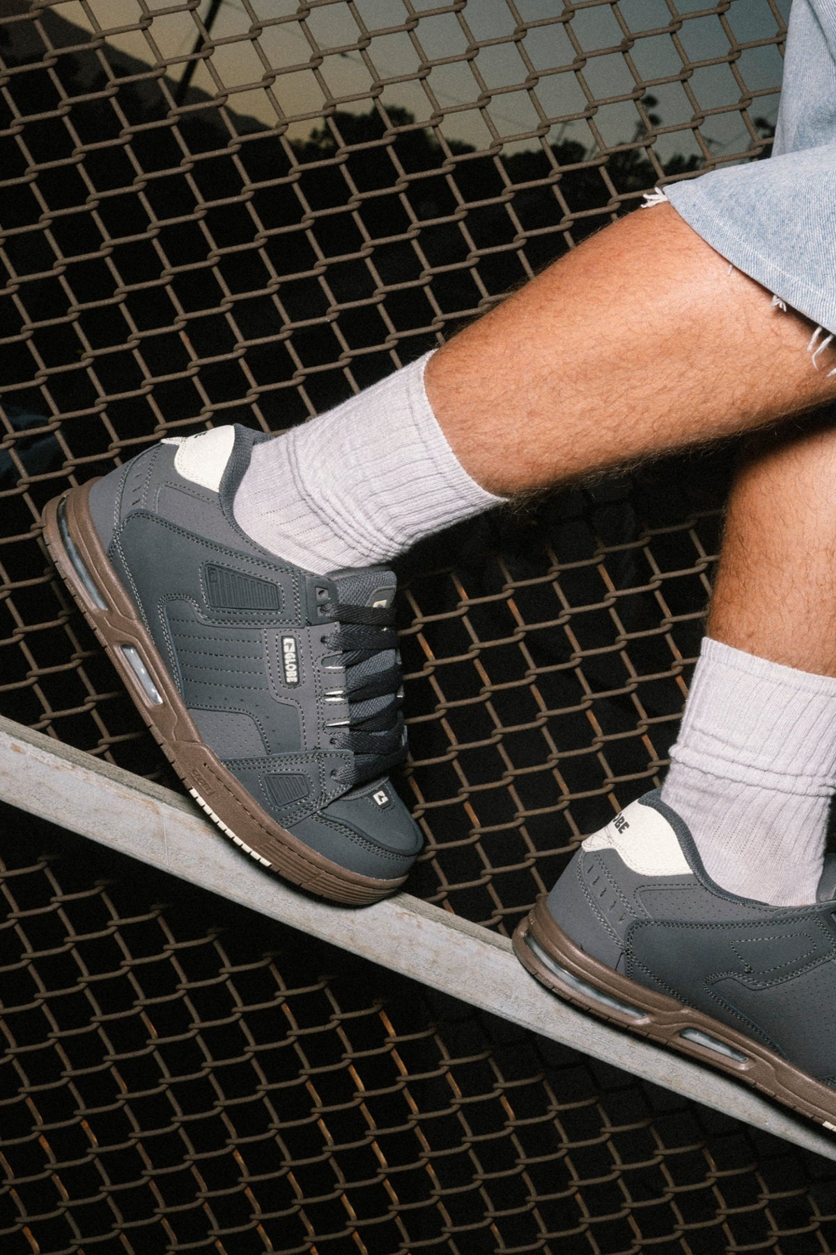 Sabre - Lead/Gum - Shoes