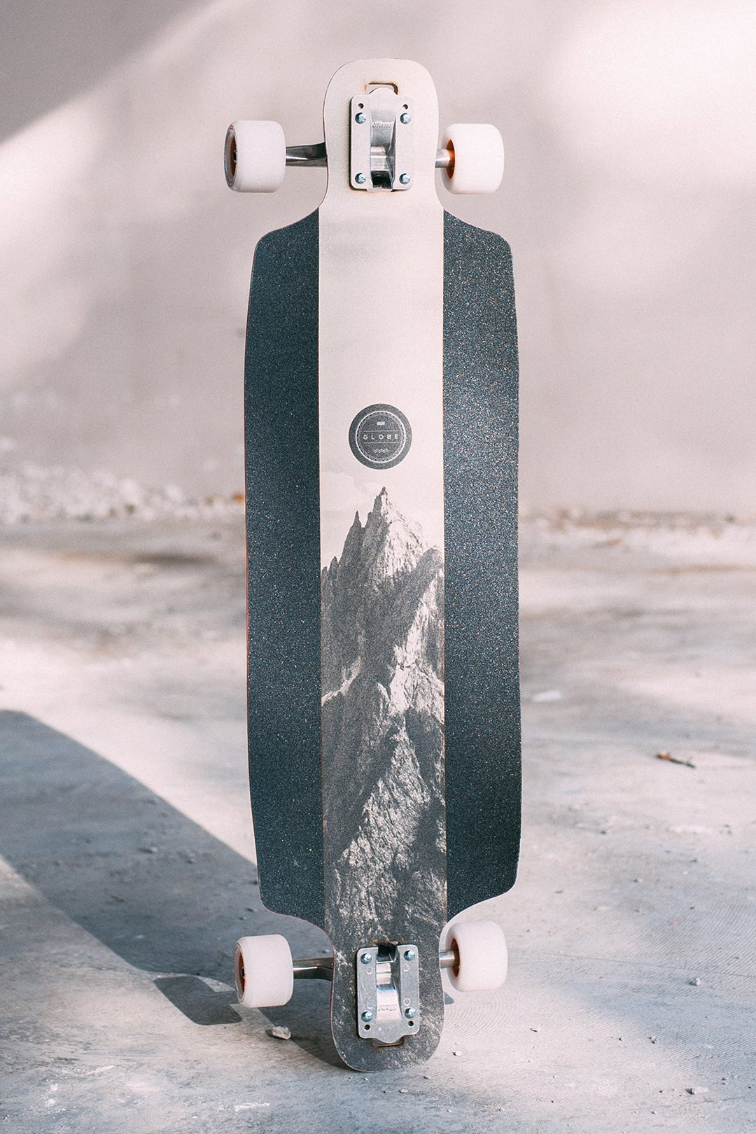 Scarper 36 36" Longboard - Rosewood/Peaks