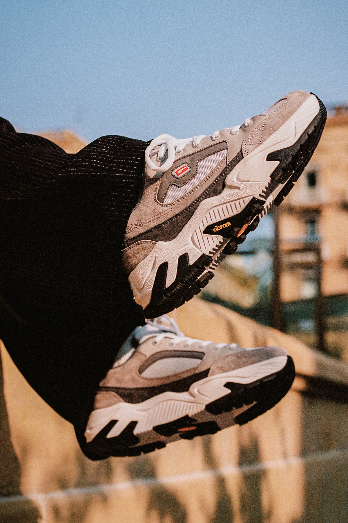 Nike R3000 Shop RMS-3000 - Grey/Red – Globe Europe