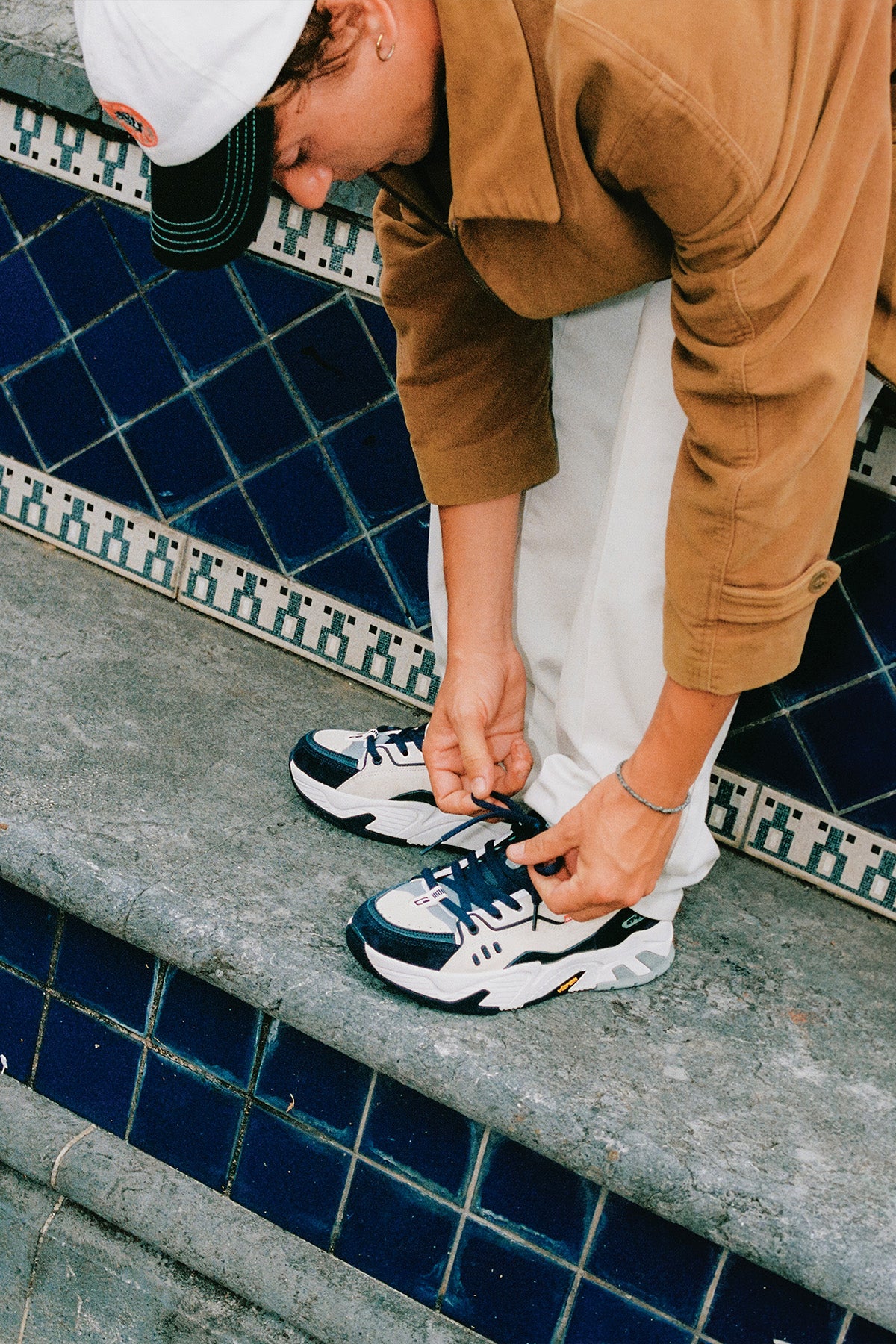 CT-4000 - White/Navy - Shoes