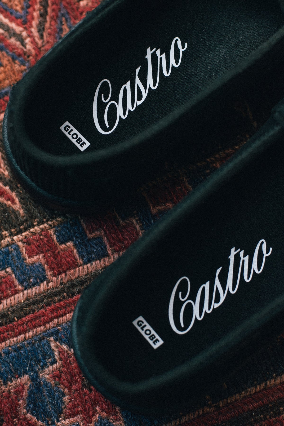 CASTRO - Black Suede - Shoes