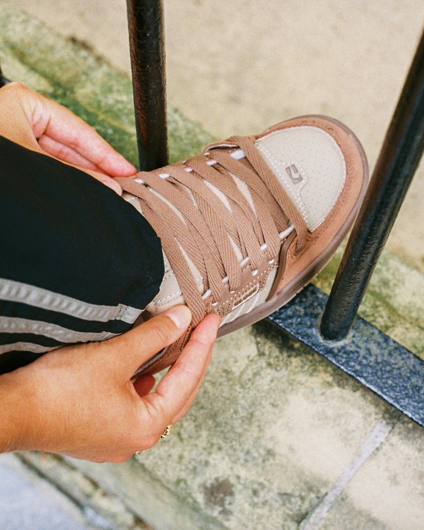 Fusion - Walnut - Shoes