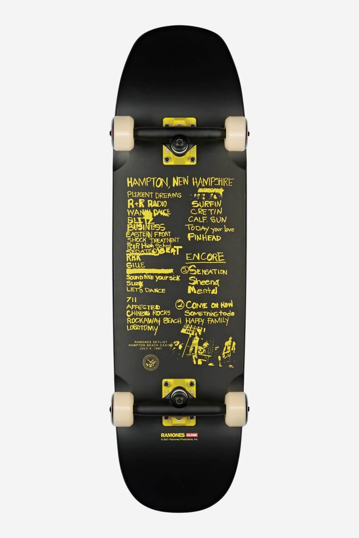 Globe Skateboard completen Hamer - 8.625" Compleet Skateboard in RAMONES/HEY HO
