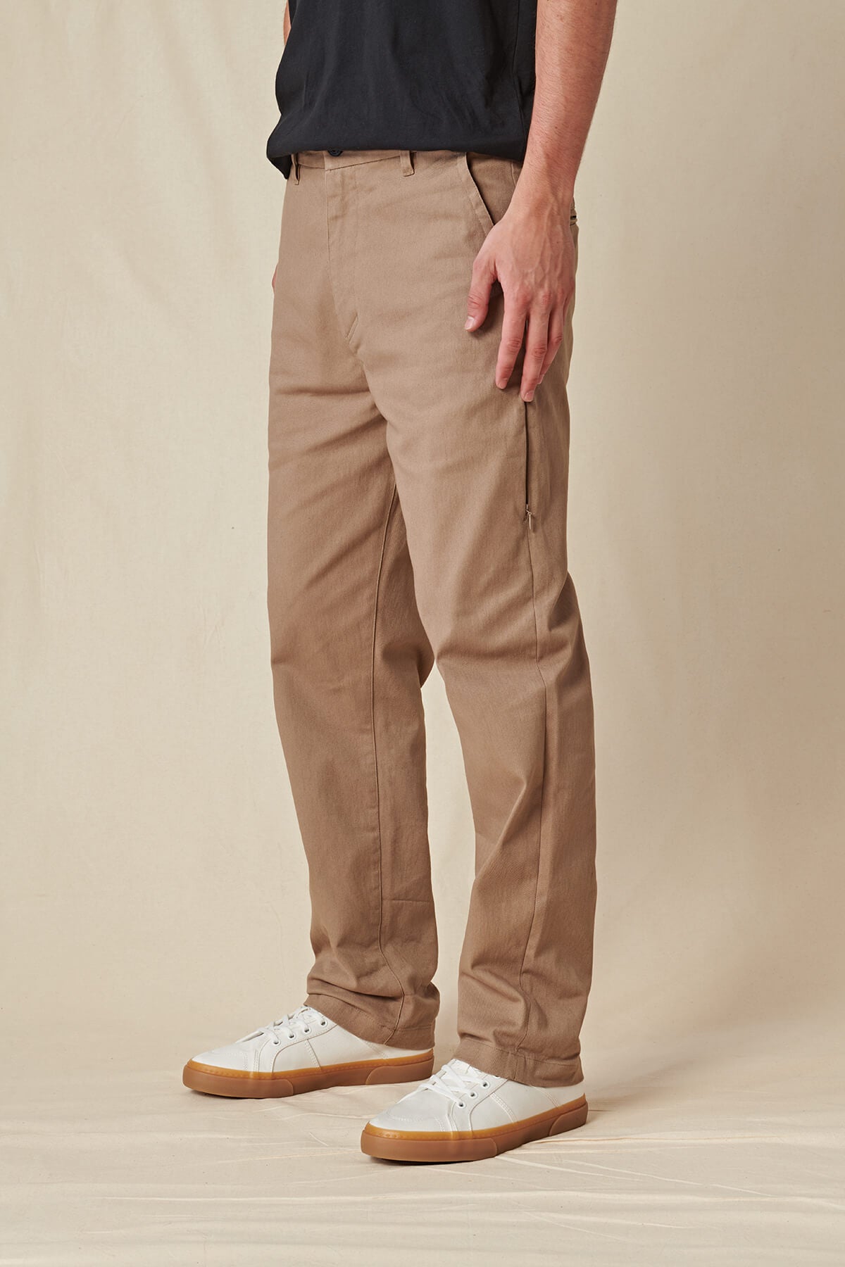 Globe PANTS Foundation Pant in Stone