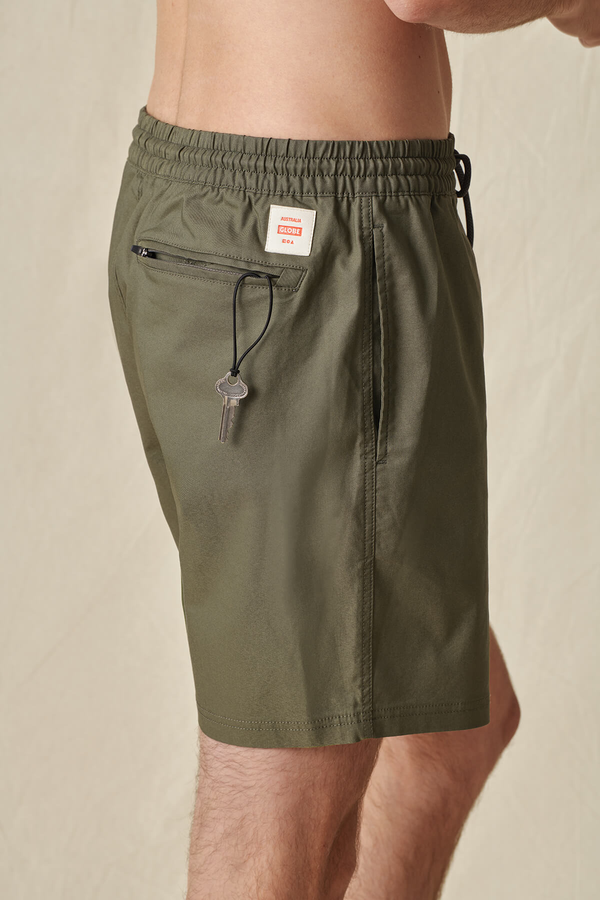 clean swell poolshort olive