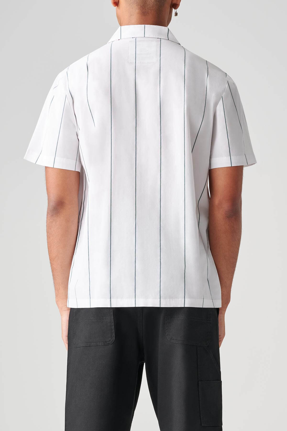 Globe WOVEN SHIRTS Off Course SS Shirt - White in White